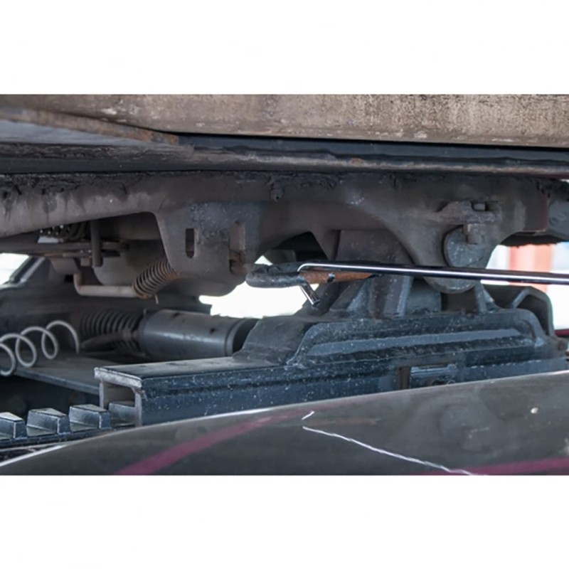 United Pacific 90010 31" Heavy-Duty Chrome Plated 5th Wheel Pin