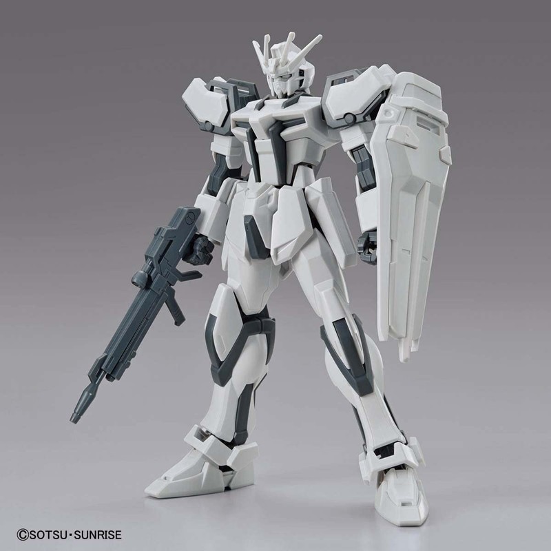 BANDAI SPIRITS ENTRY GRADE 1/144 Gundam Base Limited Strike Gundam