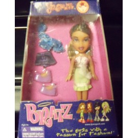 Bratz Doll Mini Yasmin Mint in Box New
