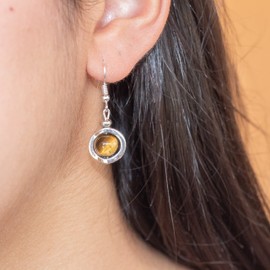 NILUXE DESIGN - Ohrringe mit Naturstein gefasst in Zamak - Damenohrringe Silber- Damenohrringe mit Naturstein - Ohrringe mit Halbedelsteinen - Boho-Stil Ohrringe (Tigerauge)