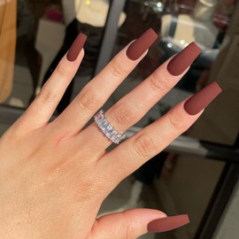 KQueenest Matte Caramel Brown Coffin Press on Nails Medium Long Square Nails Press on,Fall Winter Glue on Nails Fake Nails, Stick on Nails for Women Acrylic Nails Set Solid Square Tip Nails in 24 PCS