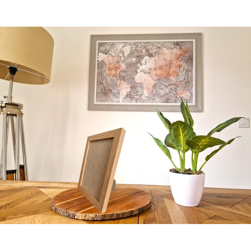 Aryllis 6x4 Photo Frame, Oak, U.K. Manufactured, Free Standing and