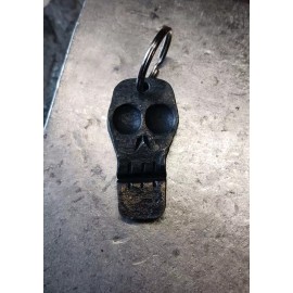 DailyCraftsmanship Hand Forged Iron Steel Skull Keychain Keyring Pendant Charm Blacksmith USA Made