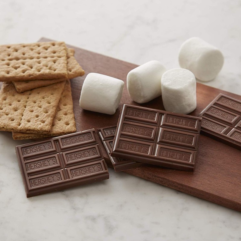 HERSHEY'S Milk Chocolate Candy, Bulk, Individually Wrapped, Gluten Free, 1.55