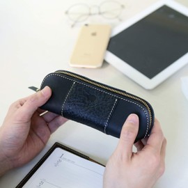 PORCO Rosso Pencil Case, Genuine Leather, Tochigi Leather, Adult, Made in Japan, Large Capacity, Simple Brand, Polcolosso, Triangle, Men's, Women's, Stylish, Cute, Gift, Leather Wedding Gift, School