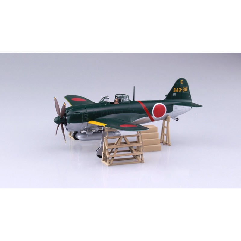 青島文化教材社 1/72 エース列伝 No.10 川西 紫電11型甲 第343 航空隊戦闘 剣 プラモデル