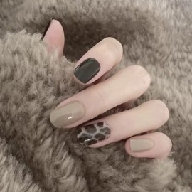 Unismula Nail Tips Black Two-tone Leopard Skin Simple Short Tip U210 2pcs, Leopard Pattern / 유니스뮬라 네일팁 블랙 투톤 호피 심플 숏팁 U210 2개, 호피무늬