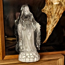 DARMOMOON Clear Acrylic Virgin Mary Figurine Statue LED Lighted Our Lady of Fatima Statue Blessed Mother Statues
