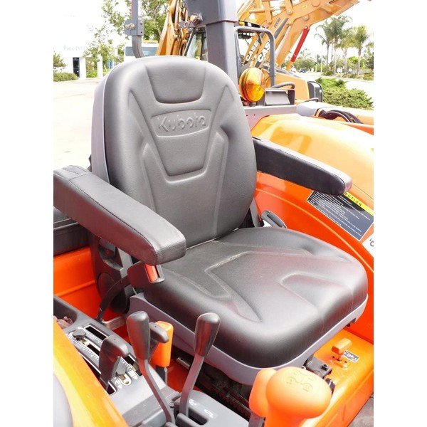 Durafit Seat Covers, KU02-V7 Kubota Tractor M5040/M5060/M6040/M6060/M7040/M7060/M8540/M8560/M9540/M9560 in Comfortable Auto Fabric