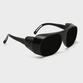 Welding safety goggles, sunshades, eye protection, safety glasses, industrial work site protective equipment / 용접 안전 고글 차광 눈보호 보안경 작업 산업 현장 보호구