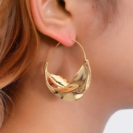Wendalern Boho Geometric Earrings Vintage Irregular Drop Earrings Gold Circle Drop Earrings Punk Exaggerated Earrings Jewellery for Women and Girls