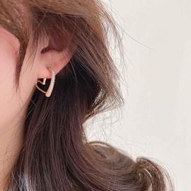 Inilbran Boho Crystal Heart Hoop Earrings Gold Rhinestone Love Heart Earrings Vintage Heart Dangle Earrings Minimalist Crystal Cz Love Heart Earrings Jewelry for Women and Girls