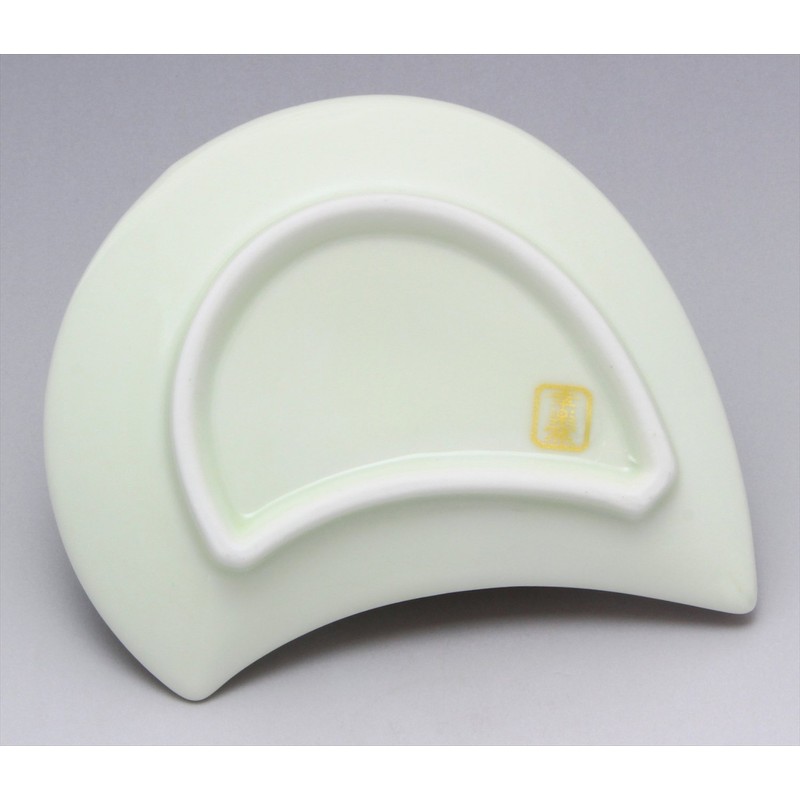 Arita Ware 97732 Koraku Kiln Plum Petal Small Plate, White
