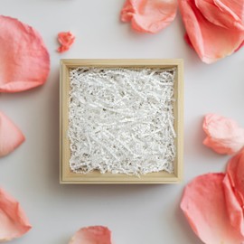 BOXHOME Shred Paper Filler (1/2LB) Crinkle Cut Paper for Wrapping & Filling Gift Basket Gift Boxes, White-Decoration Raffia Contains Bow