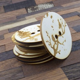 Summer-Ray.com 30pcs 60mm Engraved Wooden Buttons for Sewing DIY Crafts