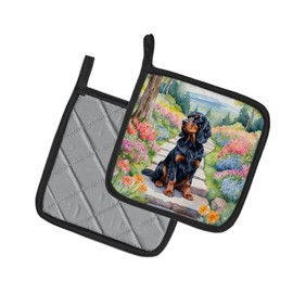 Caroline's Treasures Gordon Setter Spring Path Pair of Pot Holders Kitchen Heat Resistant Pot Holders Sets Oven Hot Pads for Cooking Baking BBQ, 7 1/2 x 7 1/2
