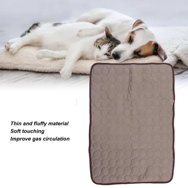 Pet Cooling Mat Breathable Folding Reusable Summer Self Cooling Cushion