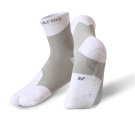 Wildarms Compression Tabi Socks Sports Anti Slip Grip Pads Athletic Socks Running Hiking with Cushion Men Women 1 Pair