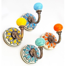 IvoryBlu777 - Pack of Vintage Style Coat Hooks - Metal Ceramic Artisan Door/Wall Hooks (Gardenia Mix - Pack of 4)