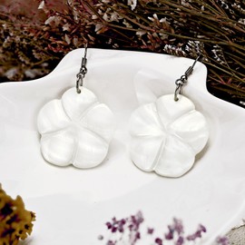 AeraVida Hand Carved Hibiscus Flower White Mother of Pearl Dangle Earrings | Tropical Flower Earrings | Hand Carved Earrings | Pearl Jewelry for Women