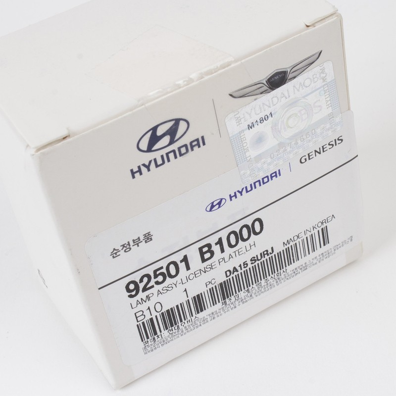 Genuine OEM 2015-16 Hyundai Genesis License Plate Lamp Assembly LEFT