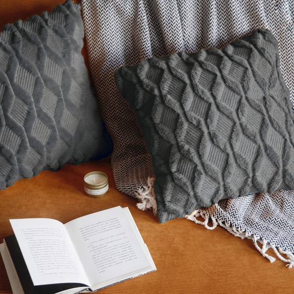 Pagnanno. Set of 4 Soft Velvet Cushion Covers 45x45cm(18x18 Inches)