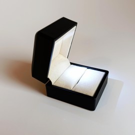 Ring Box, Square Velvet Wedding Ring Case Jewelry Gift Box with LED Light for Proposal Engagement Wedding, Black