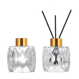2PCS 50ml/1.7oz Empty Clear Glass Diffuser Bottle Diffuser Jar with Gold Cap Essential Oil Container Fragrance Accessories Use for DIY Replacement Diffuser Set for Home Office (Prismatic)