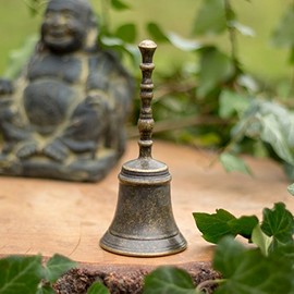 Antikas – Nostalgic Brüniertem Brass 'Table Bell with Light Sound