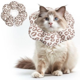 ComSaf Cat Cone Collar Soft - Cat Cones to Stop Licking e Collar for Cats After Surgery, Elizabethan Collar for Cats Kitten Recovery, Comfortable Soft e Collar Cone for Medium Cats, Brown Leopard, M