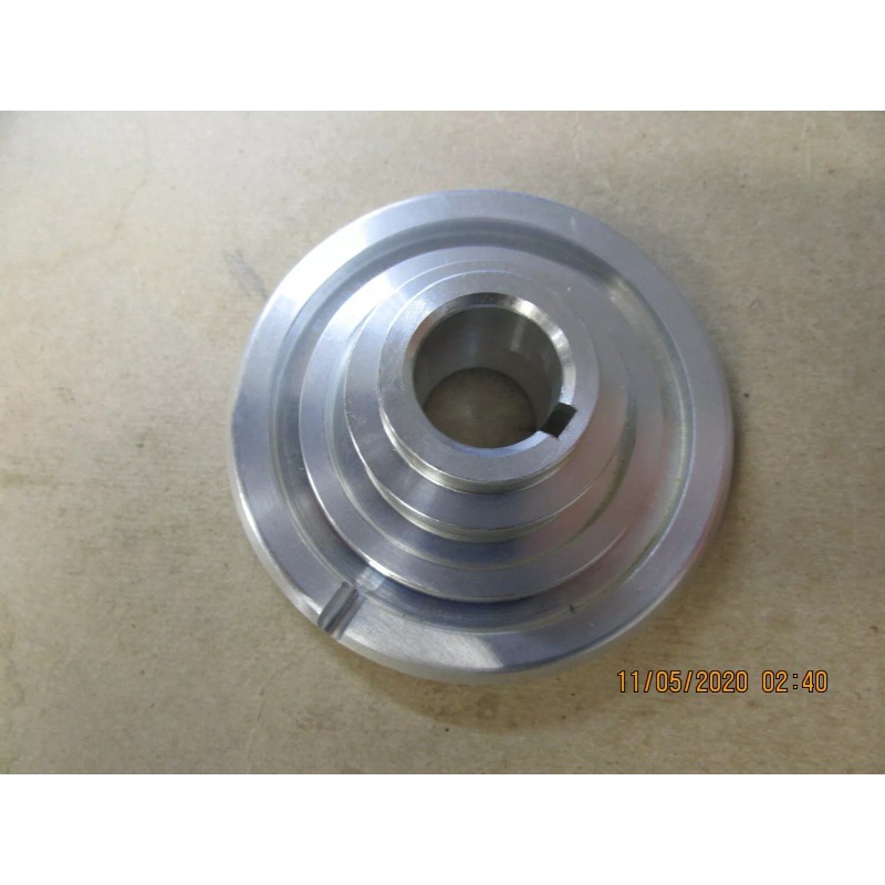 GLOBE KNIFE LOCATING HUB FITS 3600, 3850, 3975 OEM# 1090