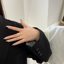 YienDoo Boho Knuckle Rings Set Hollow Joint Rings Twist Index Finger Rings Unique Design Open Band Rings for Women and Teen Girls（5Pcs） (Gold)