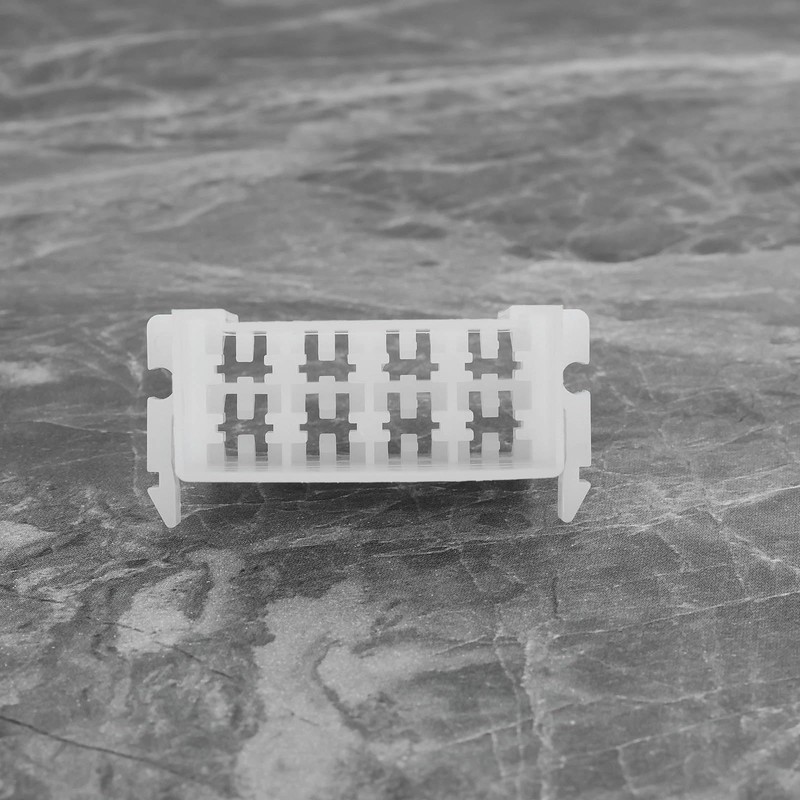 ECSiNG 2 Sets Car Connector Housing 6.3 mm 8 Pin
