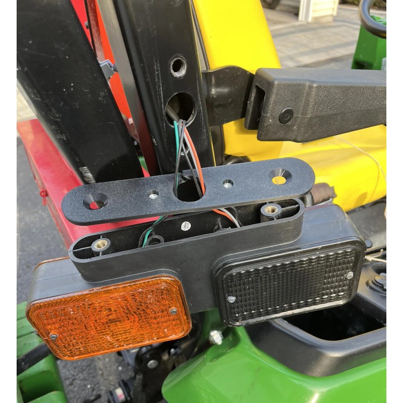 John Deere Tail Light Saver - Repair Broken LVA18273 LVA18272
