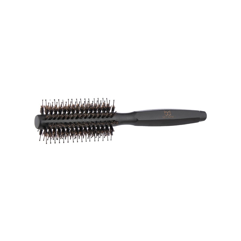 Björn Donner "Round Brush Medium + Volume Serum" for Nourished