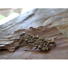 Natural bronze vintage tree bronze vintage earrings on long Kidney hooks