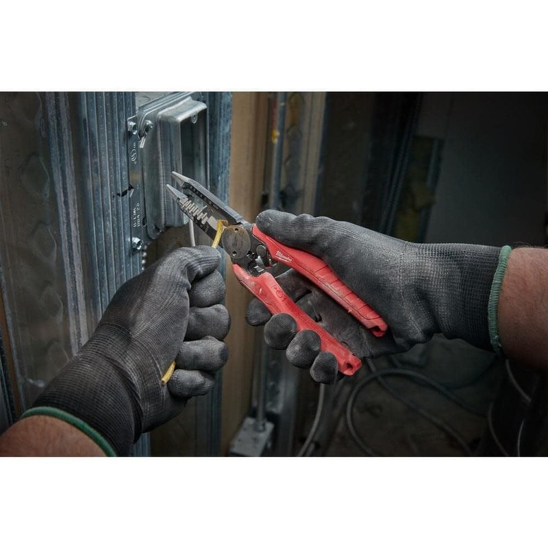 Milwaukee 48-22-3079 6-In-One Combination Wire Stripping and Reaming Pliers for
