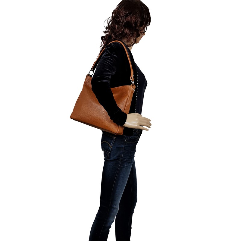 AmbraModa GL35 Women's Handbag Shoulder Bag Made of Grained Cowhide