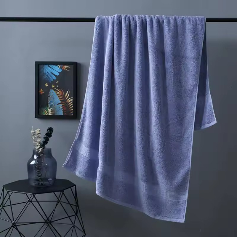 100% Cotton Bath Towel, 70 x 140 cm Large Soft
