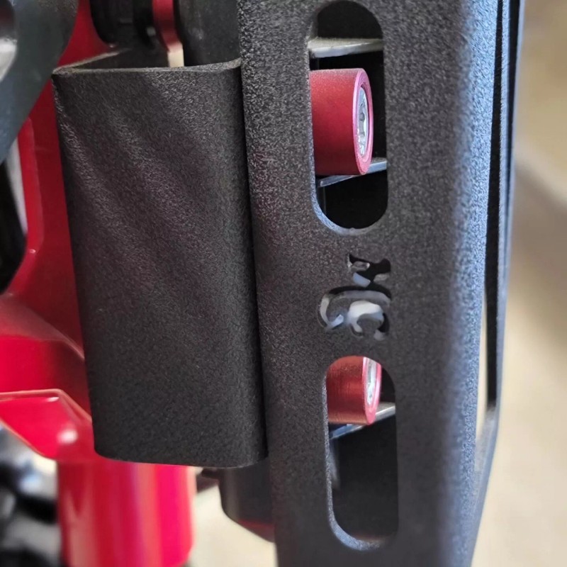 MOJO CUSTOMS TOOLBOX GUARD AND RELOCATING BRACKET FOR HONDA TRAIL