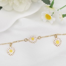 MUNORIAY Daisy Bracelet Anklet for Women: Dainty Cute Colorful Enamel Little Daisy Flower Chram Adjustable Bracelets Anklets Fashion Jewelry Gifts for Daisy Lovers (gold)