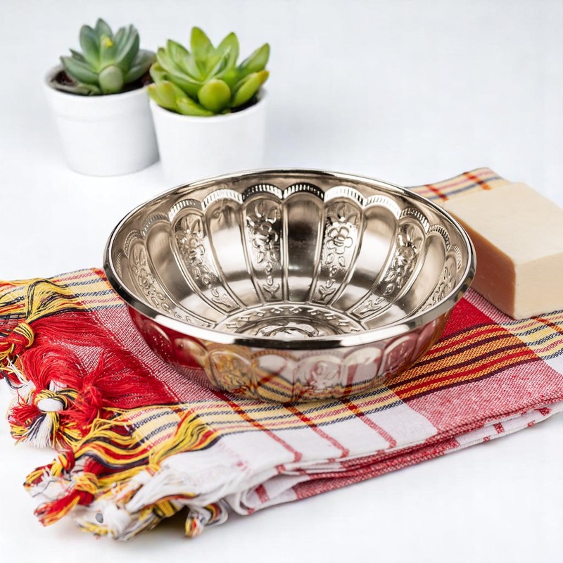 Alisveristime 1.06 Qt Turkish Hammam Bath Bowl, Traditional Metal Construction,