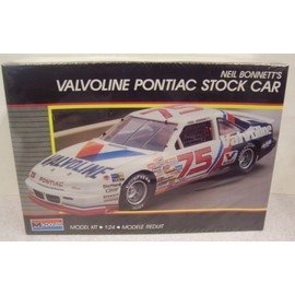 Monogram #2787 Neil Bonnett's Valvoline Pontiac Stock Car 1/24 Scale Plastic Model Kit