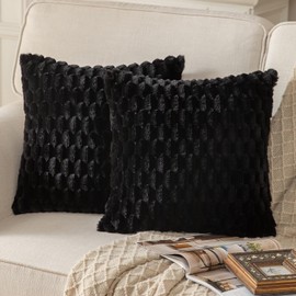 Mandioo Pack of 2 Black Super Soft Plush Decorative Cushion Covers 16x16 inch 40x40 cm Wool Velvet Throw Pillow Covers cases Faux Fur fluffy Couch Sofa Bed Livingroom