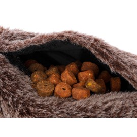 Kerbl snack dummy for dogs - Perfect learning effect for attention, obedience and fetching - 16 x 7 cm