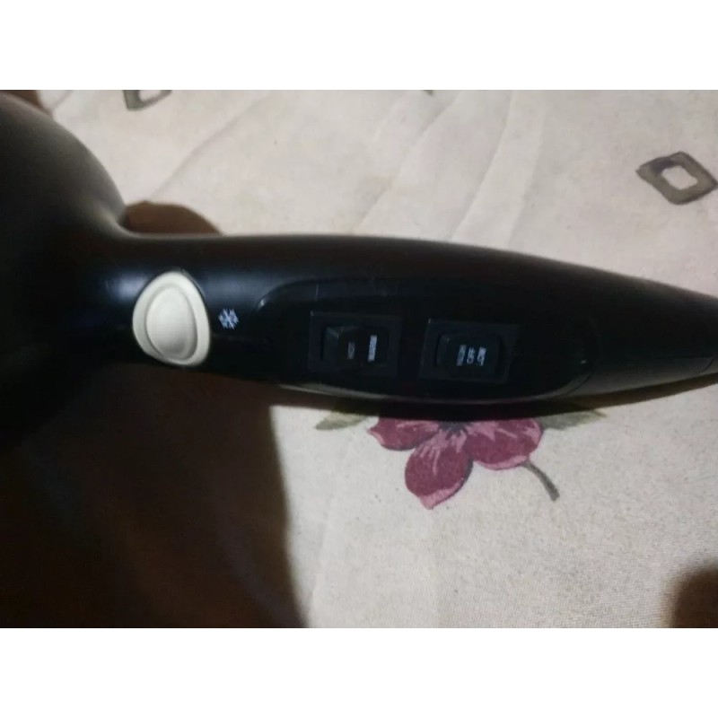 Revlon Secadora Revlon En Buen Estado Con 2 Piesas Funciona