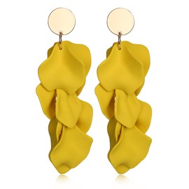 THUNARAZ Acrylic Clip on Earrings for Women Long Rose Petal Earrings Dangle Exaggerated Flower Earrings Drop Statement Floral Tassel Earring