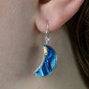 Nickel Smart - arete de vidrio dicroico con luna azul,