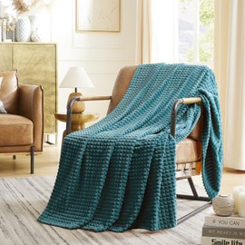 KASYLAN Super Soft Flannel Fleece Throw Blanket Grid Jacquard Decorative Warm Cozy Blanket for Sofa, Couch, Bed, Camping, Travel, Suitable for All Seasons(Dark Teal, 127x152cm)