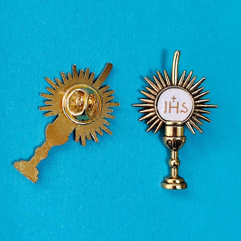 6Pcs First Communion Lapel Pins Gold Catholic Chalice Badge Gifts
